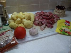 Запеченная свинина с овощами