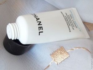Крем-гель для лица Chanel Hydra Beauty Gel Crème