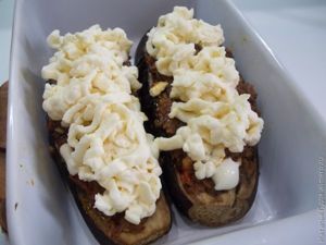 Баклажановые лодочки фаршированные мясным фаршем