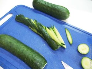 Жареные огурцы по-японски