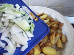 Картофель по-деревенски