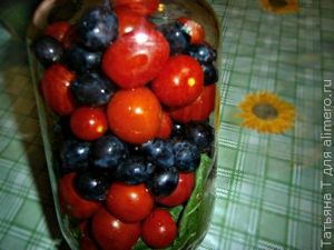 Маринованные помидоры черри с ложными маслинами