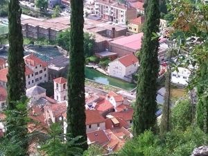 мне нравятся эти низкие домики с красными крышами мне нравятся эти низкие домики с красными крышами