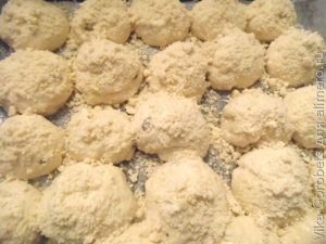Майские булочки
