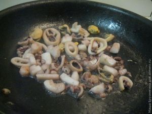 Салат из морепродуктов
