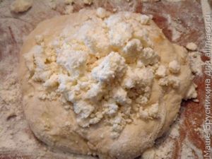 Пирожки со сливами