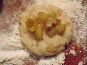 Пирожки с грушей