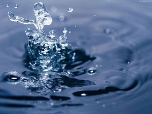 Употребляйте не менее 2 литров чистой воды в день. Вода активирует обменные процессы, выводит из организма продукты распада и ускоряет метаболизм. Употребляйте не менее 2 литров чистой воды в день. Вода активирует обменные процессы, выводит из организма продукты распада и ускоряет метаболизм.