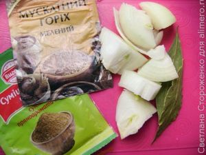 Мясные тефтели под соусом бешамель