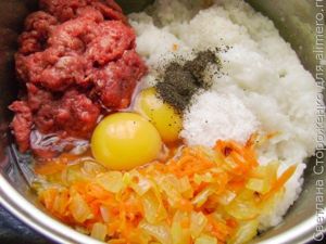 Мясные тефтели под соусом бешамель