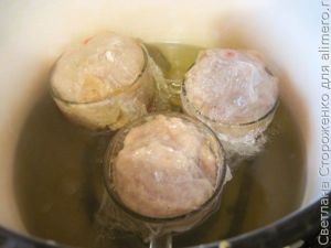Домашняя вареная колбаса в кружке