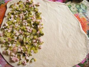 Закрытый пирог закусочный