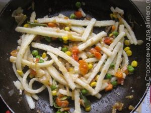 Рисовая лапша домашняя с овощами