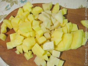 Овощной суп с пельменями