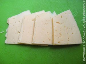 Мясные рулетики с сыром и зеленью