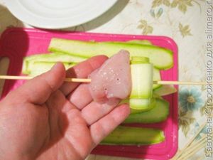 Шашлык из куры и кабачка