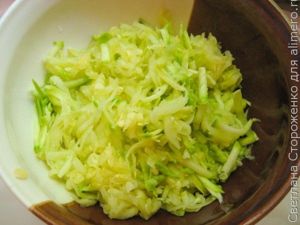 Вкусный омлет с кабачками