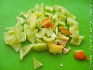 Тушеные овощи с молодой кукурузой