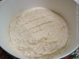 Пирог со сливами в мультиварке