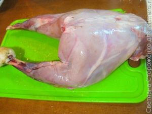 Картофельня запеканка с кроликом и кукурузой