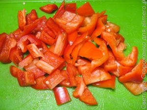 Овощи в горшочке с говяжьими ребрышками