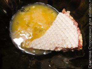 Мясные котлеты в вафлях