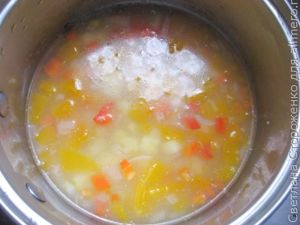 Суп-пюре из тыквы с кукурузой
