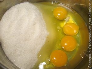 Сочный торт с ананасом