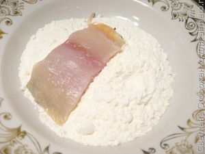 Тушеная рыба в молоке