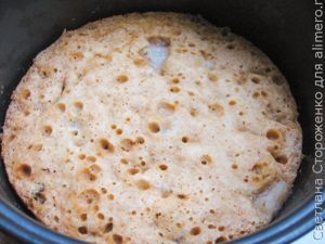 Шарлотка с яблоками и тыквой в мультиварке