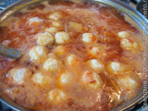 Вкусный борщ с куриными фрикадельками