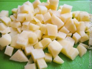 Вкусный борщ с куриными фрикадельками