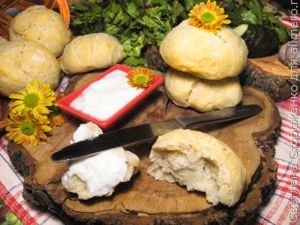 Ржаные булочки на сыворотке