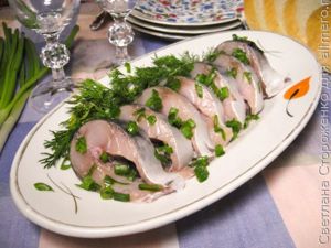 Скумбрия соленая целиком. Самый простой рецепт