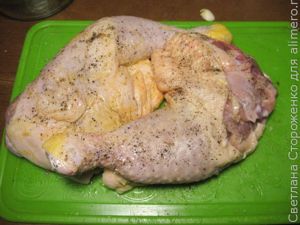 Запеченная курица в банке
