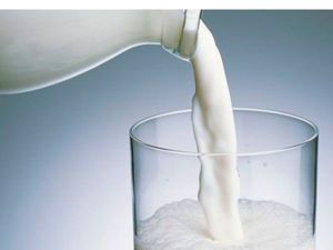 Если молоко пригорело, добавьте в него немного соли и охладите, вкус молока улучшится. Убежавшее на плиту молоко посыпьте солью - запах горелого исчезнет. Если молоко пригорело, добавьте в него немного соли и охладите, вкус молока улучшится. Убежавшее на плиту молоко посыпьте солью - запах горелого исчезнет.