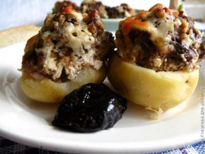 Тефтели с черносливом