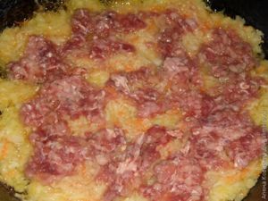 Картофель на сковороде