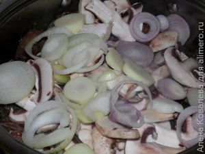 Печень с грибами