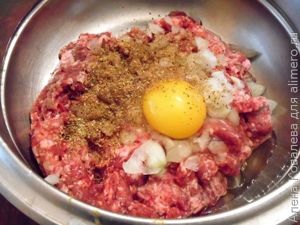 Мясные шарики с сыром