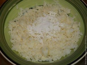 Куриные котлеты в рисе