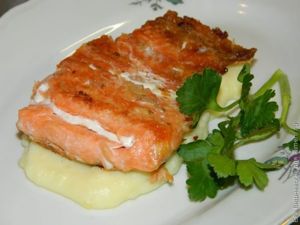рыба на картофельной подушке
