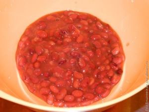 Салат с фасолью