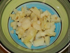 Салат с зеленым горошком