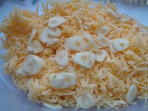 Морковно-куриные шарики в соусе