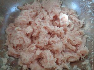 Морковно-куриные шарики в соусе
