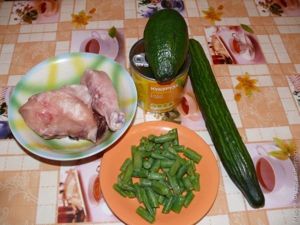Салат с курицей, салат с авокадо