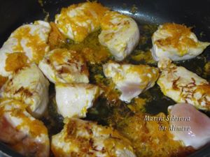 Куриное филе под томатно-сметанным соусом рецепт