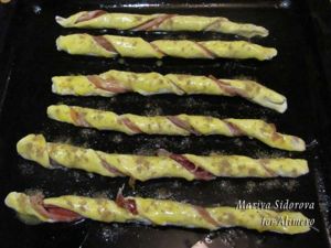 слоеные спиральки с копченым мясом рецепт