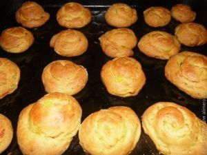 Луковые булочки